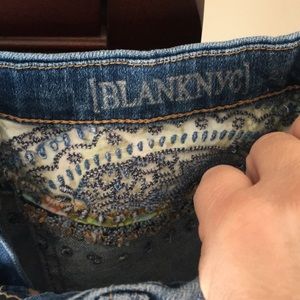 Blank NYC High-Rise Belted Twill Shorts Size 27